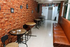 Townhouse Oak Kiara Cozy Hostel, Bandung