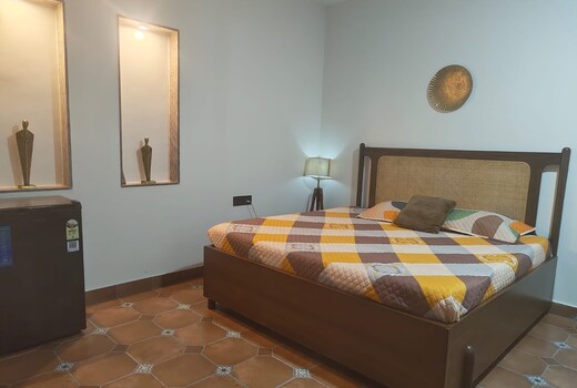 Let s embrace nature  Casa Nauka