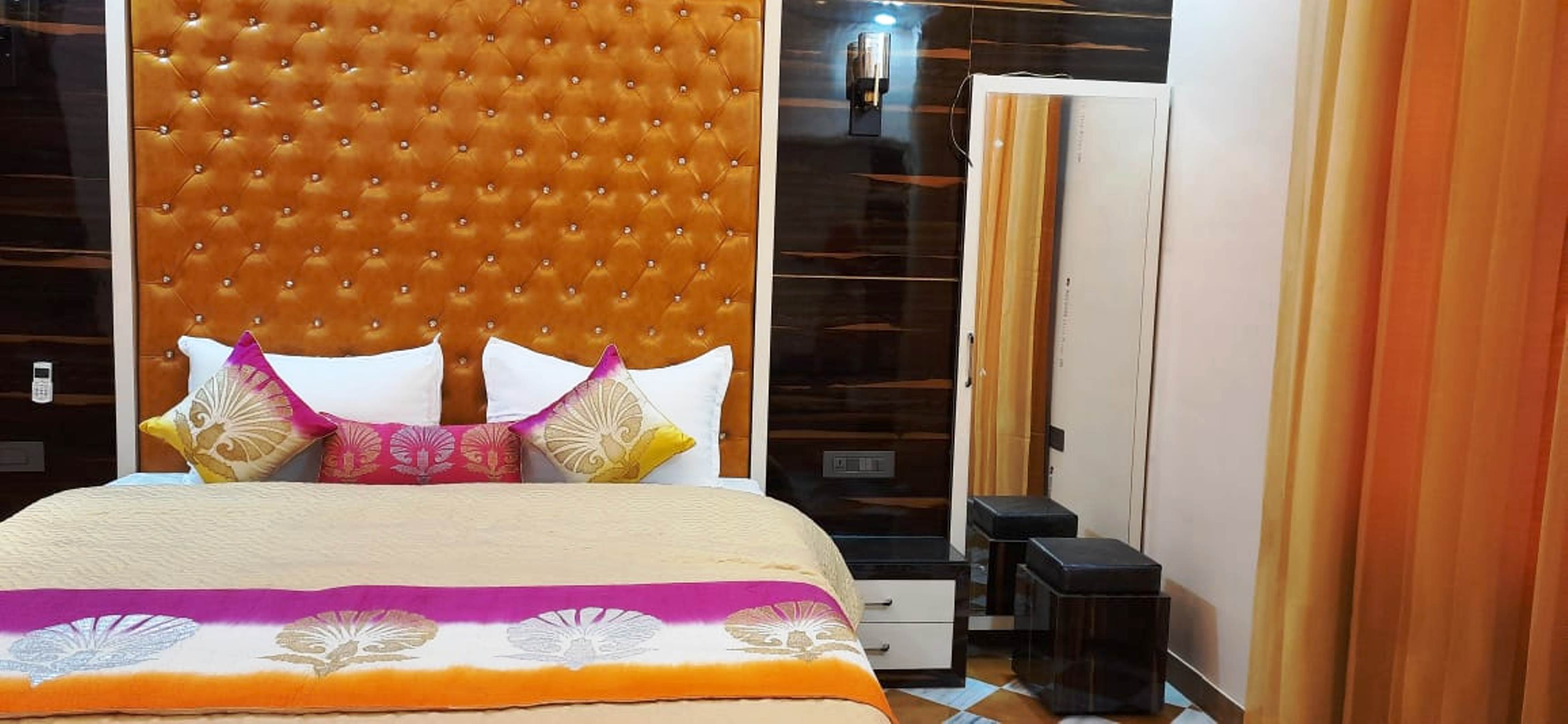 Surya Mahal Guest House - Tap to explore photos