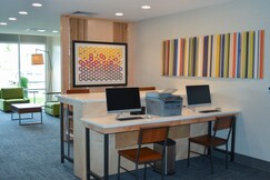Holiday Inn Express & Suites Charlotte NE - University Area, Cabarrus