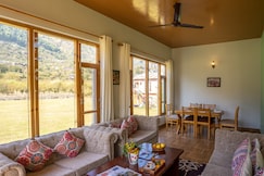 Bastiat Stays Riverside Villa In Raison Manali, Kullu