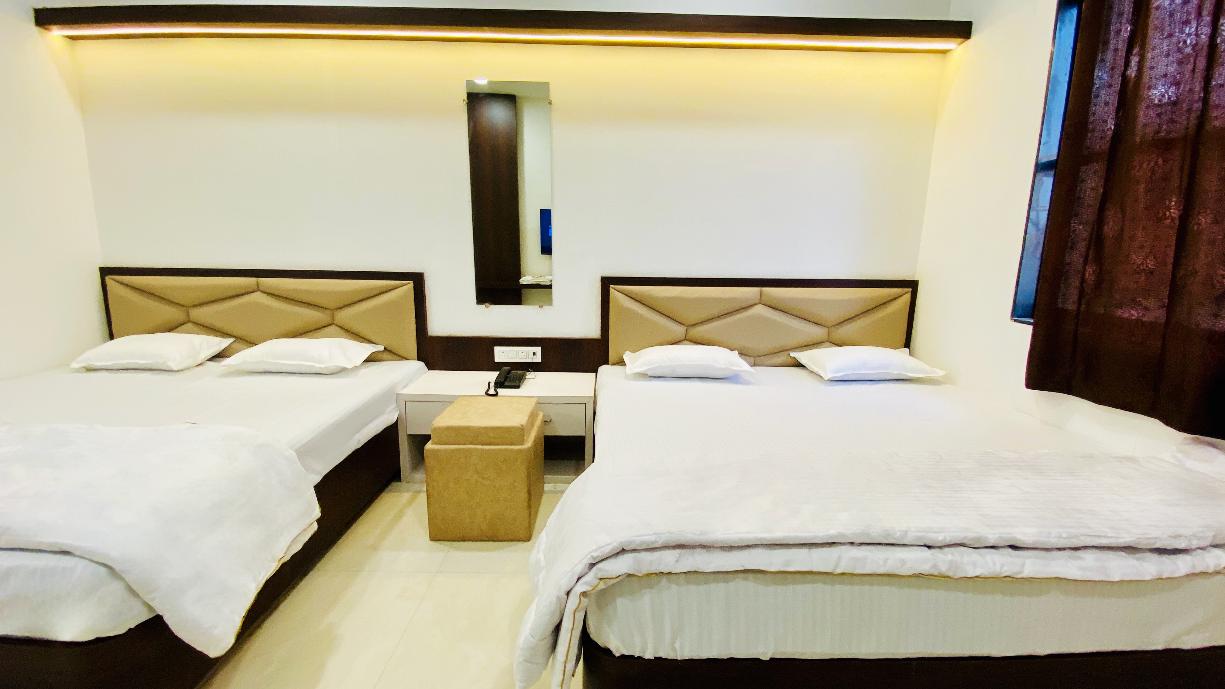 Hotel Shree Rameshwaram - Tap to explore photos