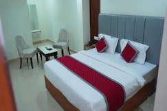 FabHotel Mamatha Grand, Khammam