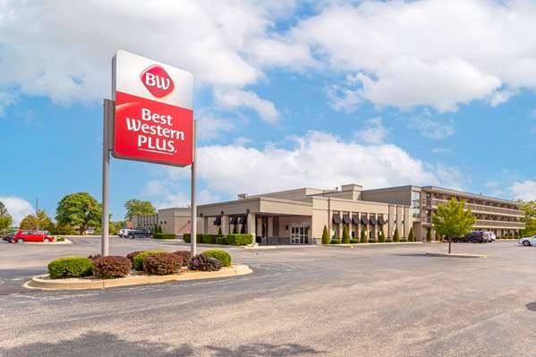 Best Western Plus Leamington Hotel & Conference Centre - Tap to explore photos