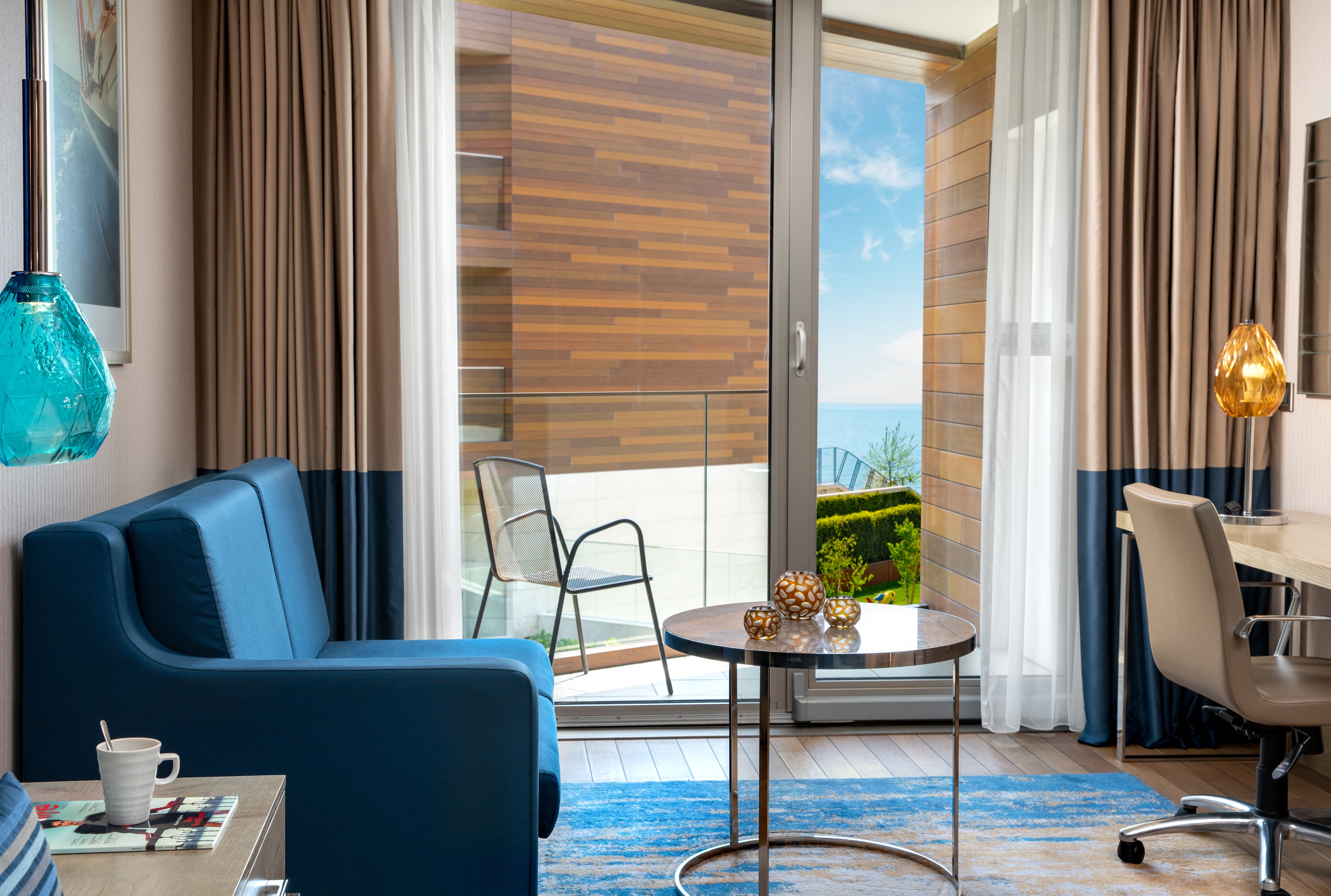 Crowne Plaza Istanbul Florya - Tap to explore photos