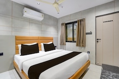 Hotel O by OYO Olive7, Surat