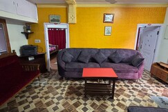 Neelimalai Residency, Ooty