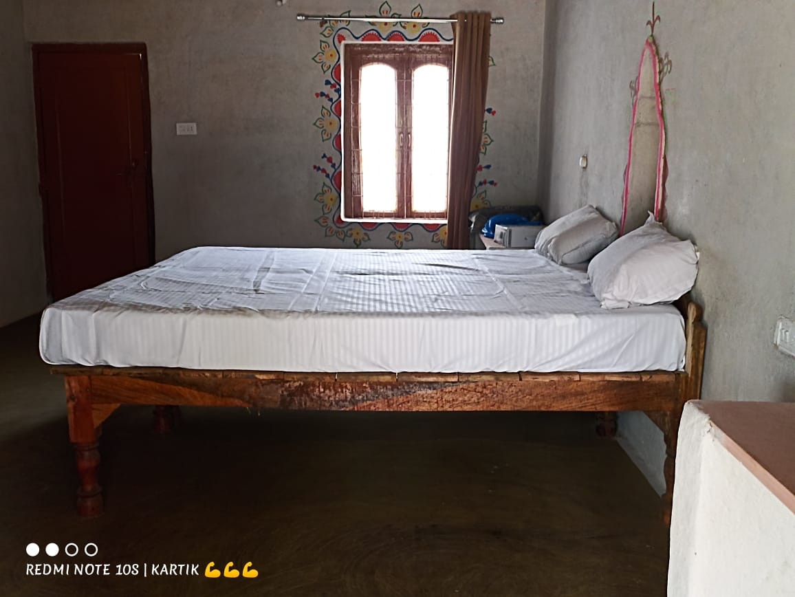 Satdara Homestay - Tap to explore photos