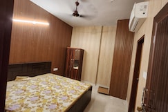 Classy cottage, Gurgaon