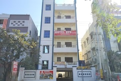 Hotel O by OYO RVS SQUARE, Hyderabad