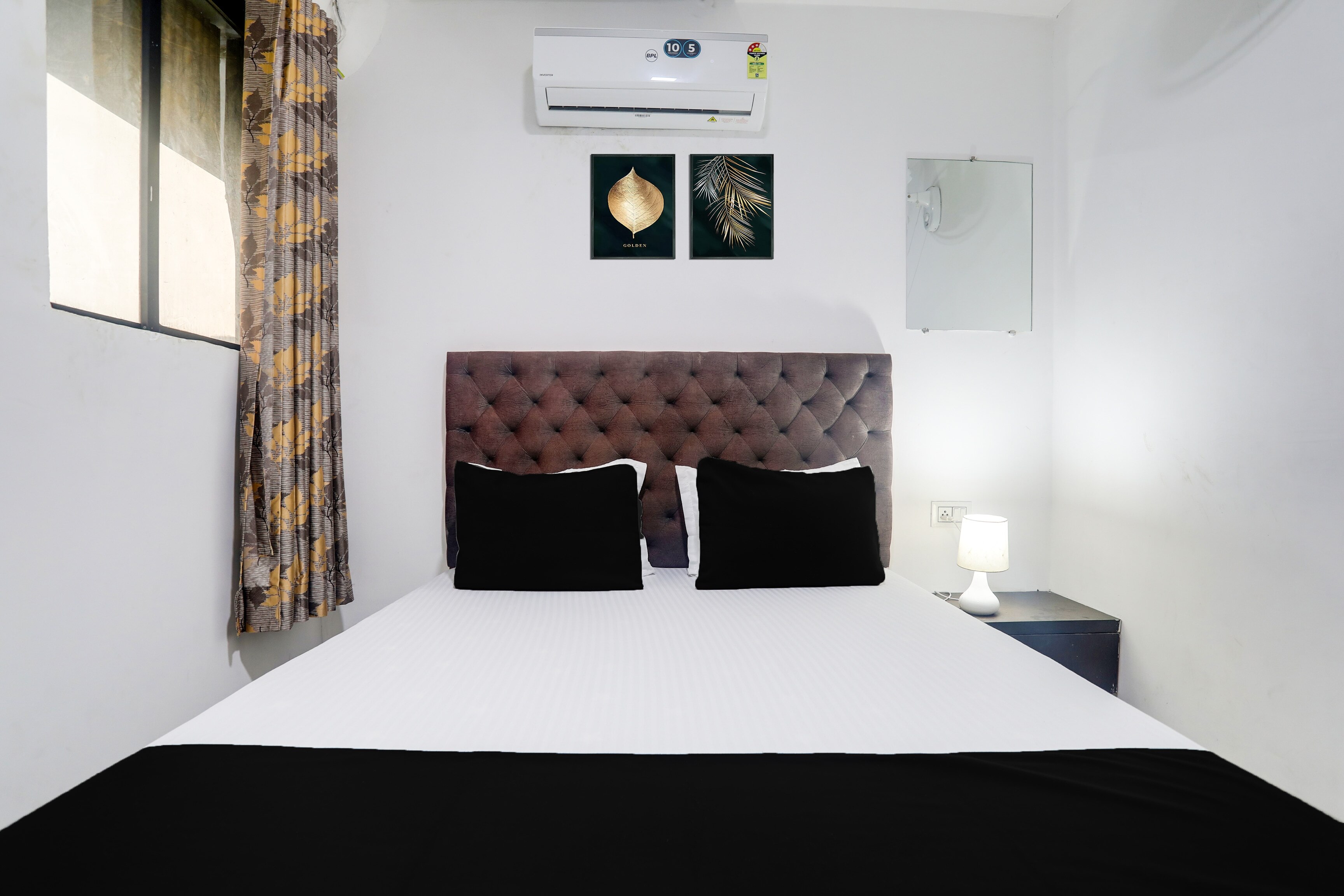 Hotel O Genius In Rooms - Tap to explore photos