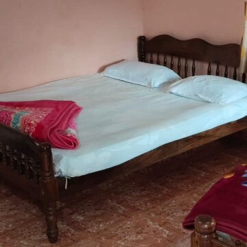 Brahmagiri Hills Homestay Near Iruppu Falls - Tap to explore photos