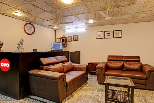 Hotel O Wamson