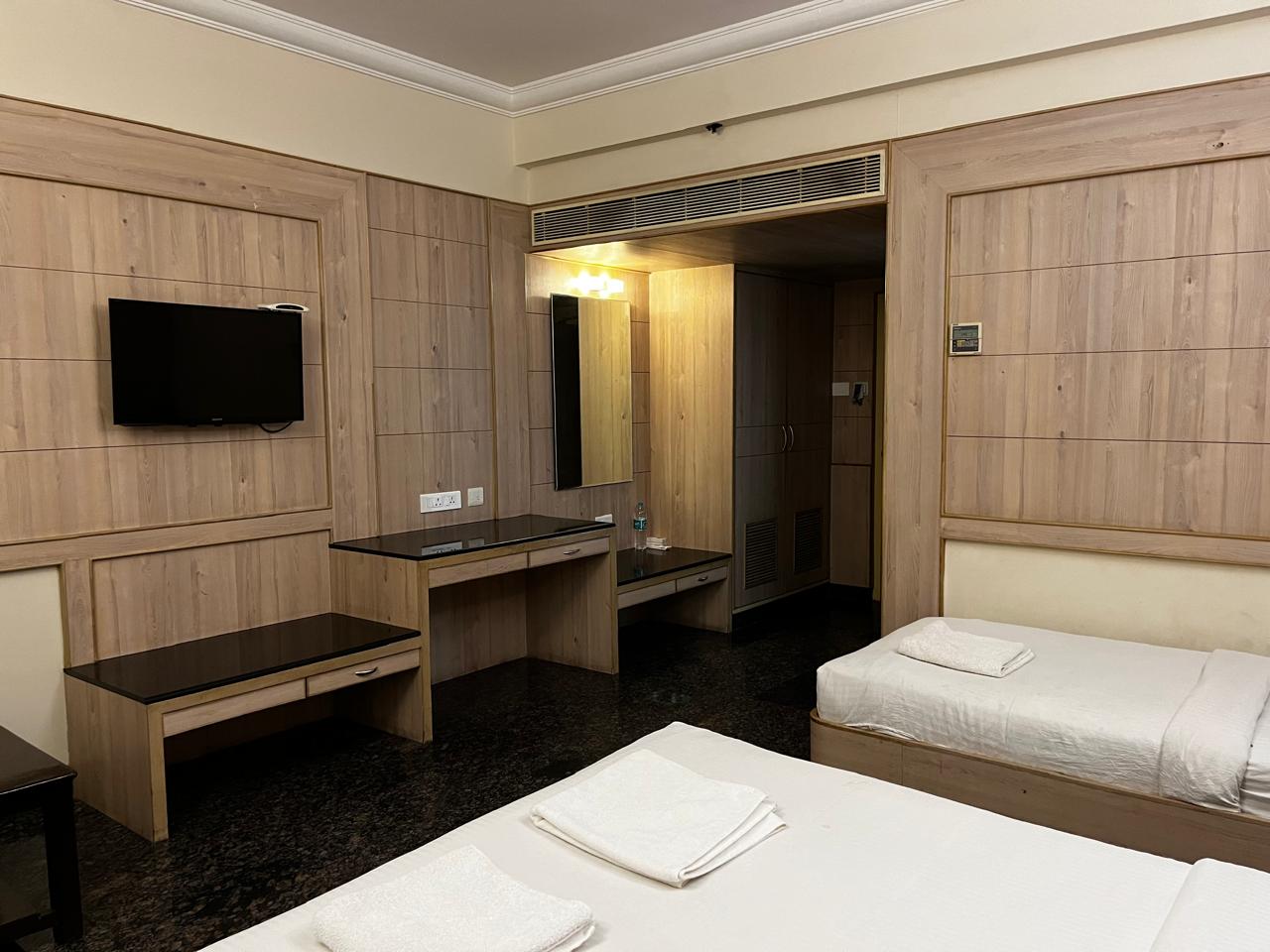 Hotel Radha Prasad - Tap to explore photos