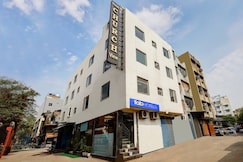 FabHotel Church View - 500 Metre from New Delhi Railway Station, Delhi