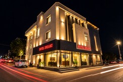 Hotel Dreamz, Karnal