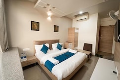 FabHotel Soham Palace, Ahmedabad