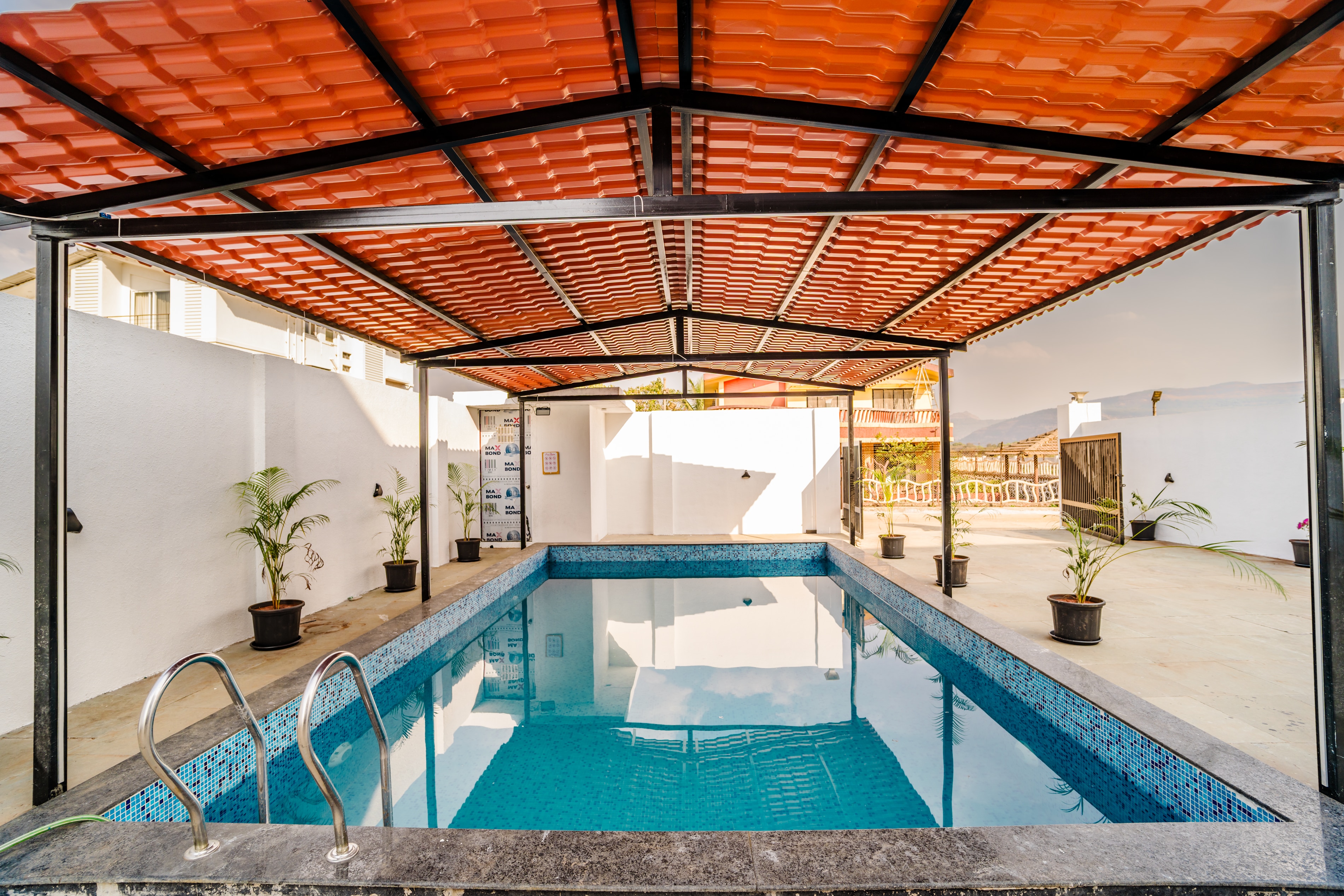 Aaramgharstays - 5BR Aarika villa with Private pool