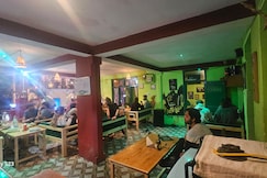 NONSTOP Cafe and Homestay, Manali