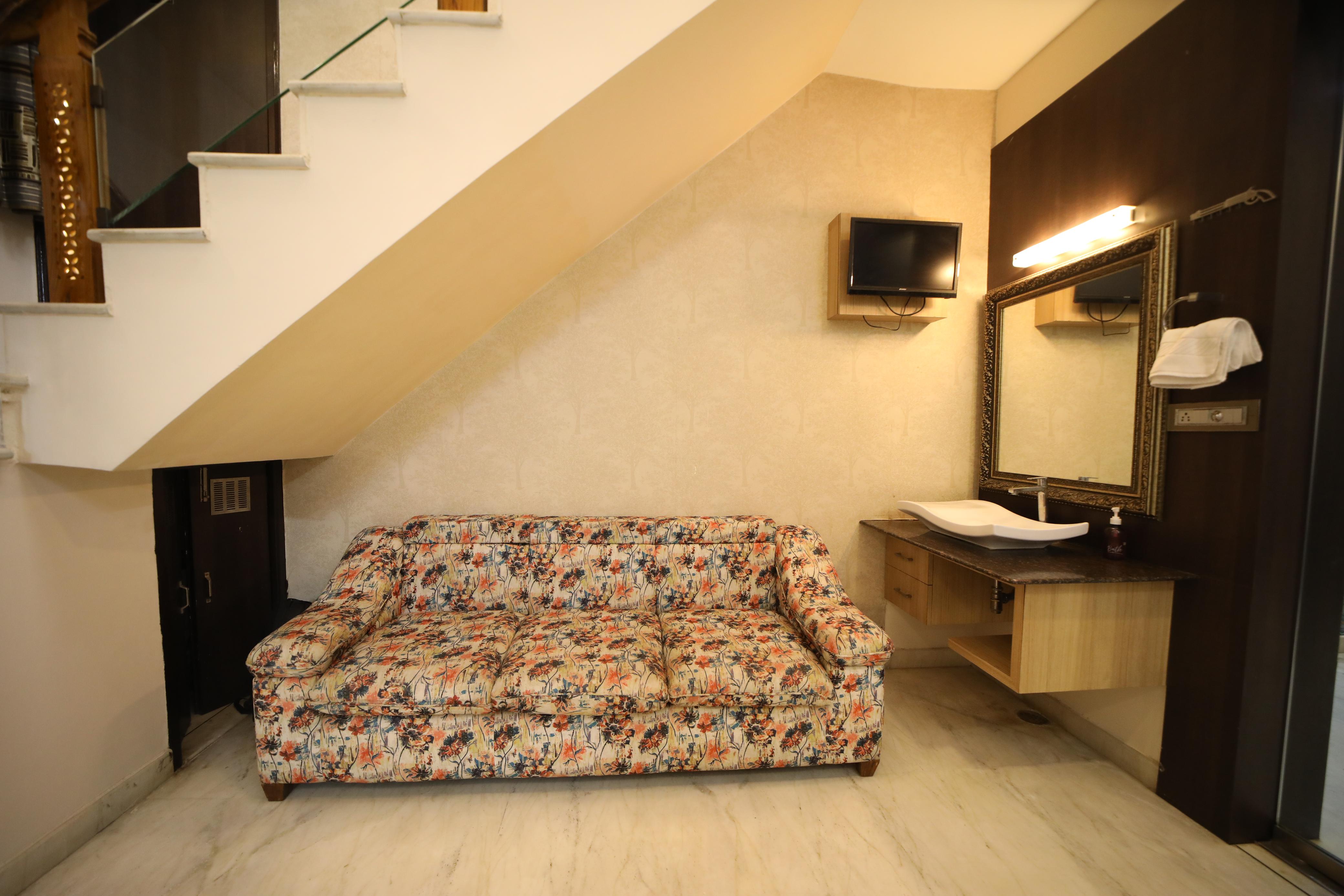Casa Vista Hideaway - Tap to explore photos