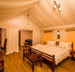 Luxury Chalet Tents