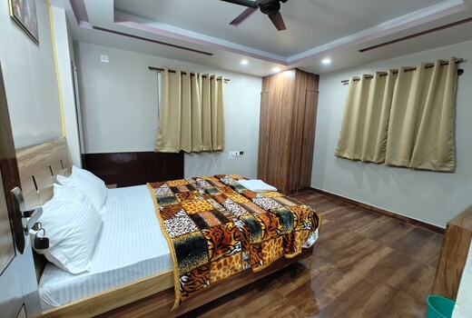 Super Hotel O Blue Moon