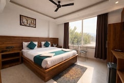 Hotel Vaidik Ganga (Behind Parmarth Niketan Ashram), Rishikesh