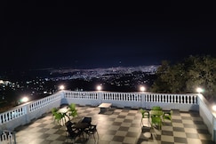 Macquary Inn | Mall Road , Mussoorie