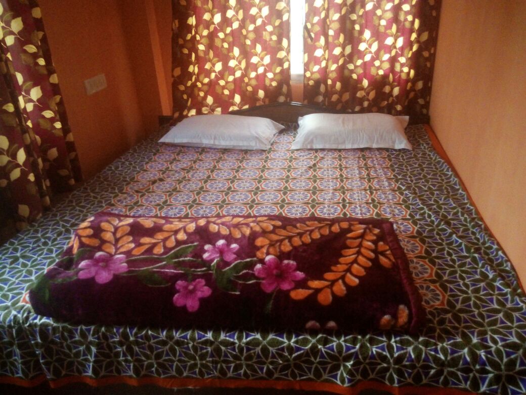 SUNDARI LODGE - Tap to explore photos