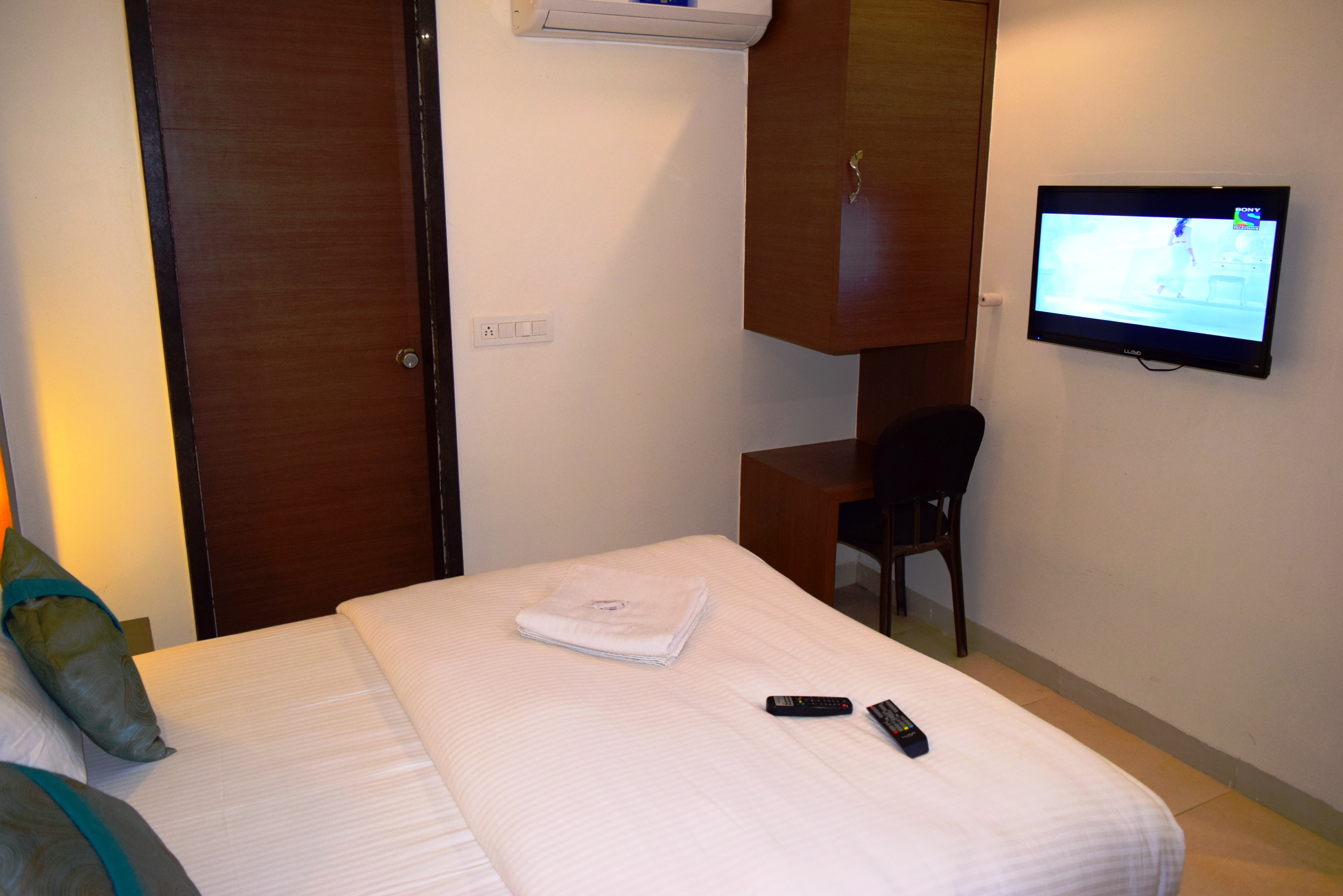 Hotel Chandragupta  - Tap to explore photos
