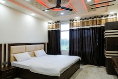 Hotel Blue Berry By WB, Agra