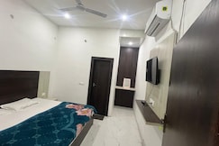 KANHA KUNJ RESIDENCY, Vrindavan