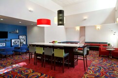 Hampton Inn & Suites Anaheim/Garden Grove, Tecate