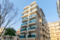 Chestnut and Cane Stays, Bangalore