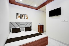 Hotel O Mathura Central Railway Junction Formerly Bhagwati Palace, Mathura