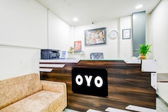HOTEL O HRK INN, Indore