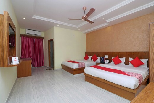 Hotel O G K Palace