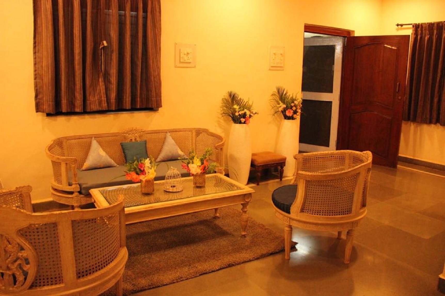 Chet's Groove |Entire 4 BHK Villa - Tap to explore photos