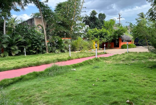 Dewoodlands residency