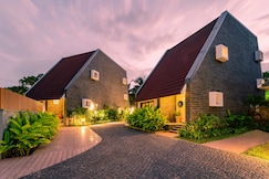 Amora - 4BHK Private Pool Villa Near Calangute By Vio Stays, Goa, Goa