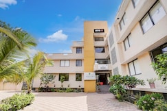 Hotel O SR Farm, Kadi