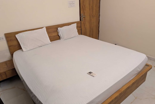 Collection O Biswa Bangla Convention Centre Kolkata Formerly Atithya Inn