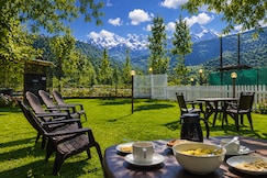 Walnut Tree (River Front) Pahalgam, Pahalgam