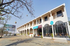 Palette Hotel Orient Greenz by CheckIn, Pench, Pench