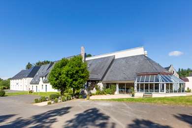 Best Western Armor Park Dinan - Tap to explore photos