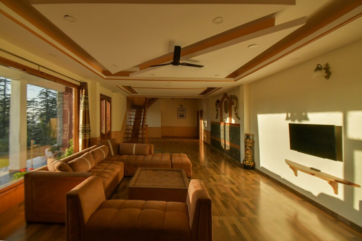 Villa De Montana - 4 BHK Villa at Mashobra by The Blue Kite - Tap to explore photos