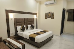 Hotel Villa Inn, Anand