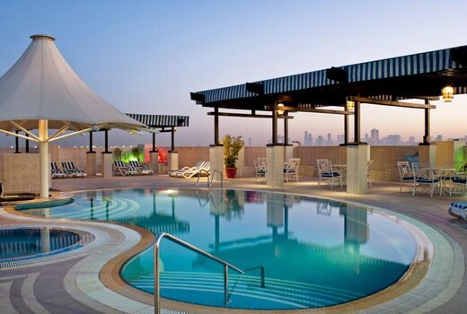 Grand Excelsior Hotel Deira Dubai 2 6 4 Price Address