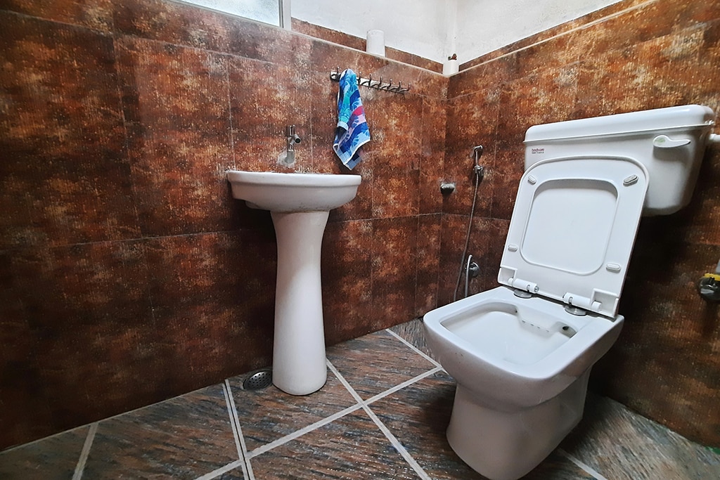 Kaphal Kanarkha Homestay - Tap to explore photos