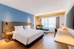 Holiday Inn Express HOHHOT EAST STATION, Hohhot